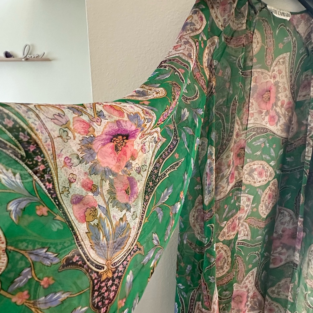 Yes, it’s a vintage Albert Capraro in an extremely rare style. A wardrobe staple
